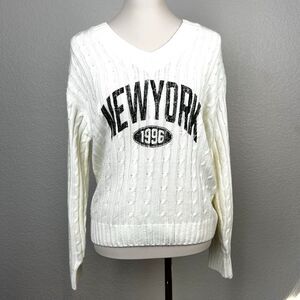 Divided H&M Women's Pullover Sweater Cream New York 1996 Cable Knit V-Neck XS